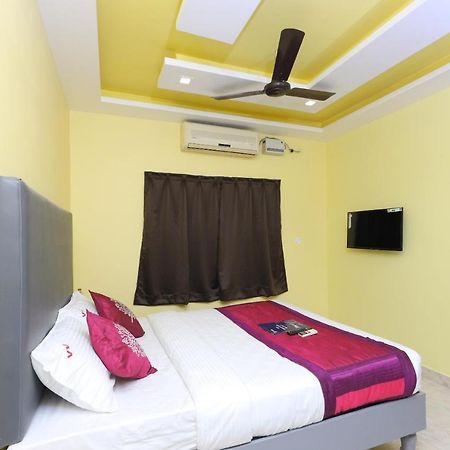 Oyo 11736 Venkateswara Vilasam Pondicherry Luaran gambar